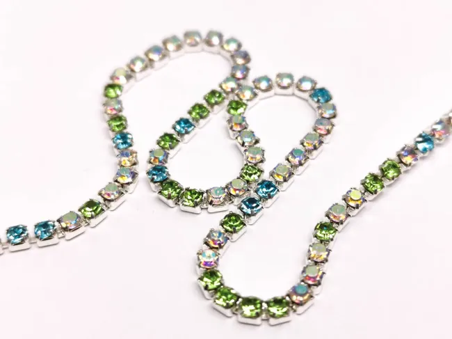 Lant cu strasuri 2mm turcoaz verde mix (0.5m)