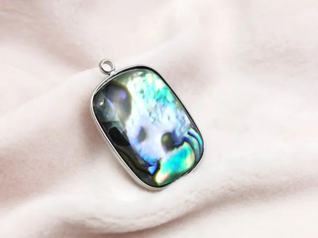 Pandantiv scoica Paua dreptunghi 25x17x4mm