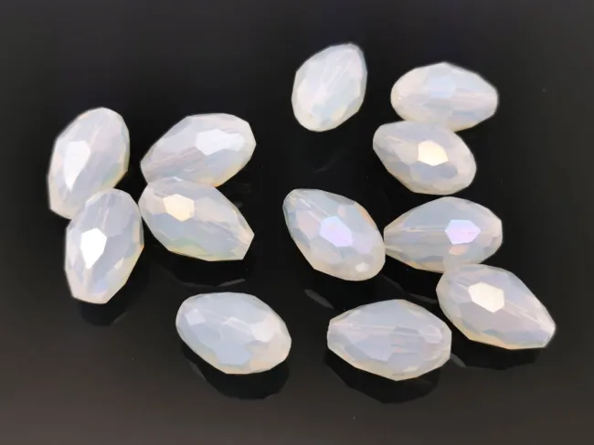 Cristal picatura 11x8mm opal AB