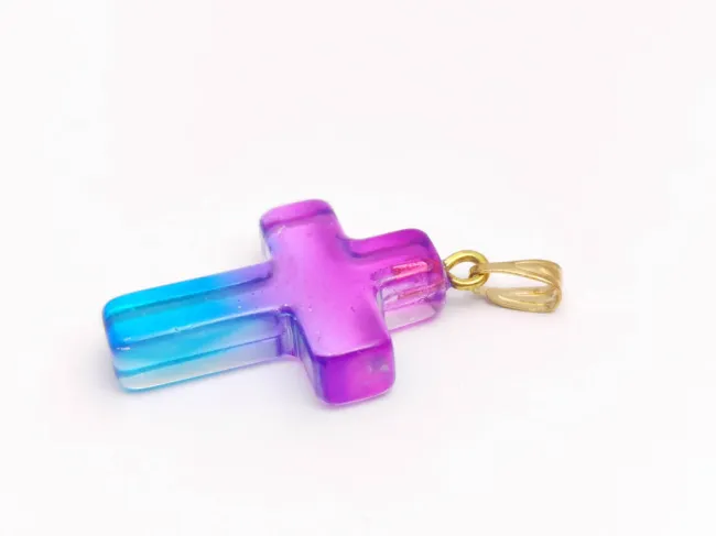 Pandantiv sticla cruce 28.5x18mm roz albastru