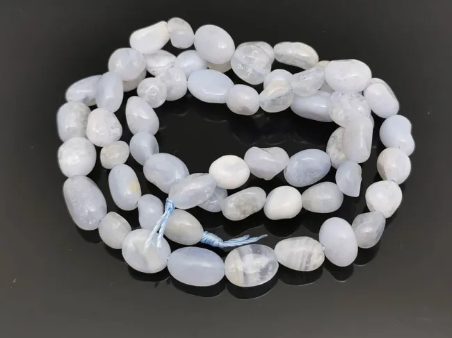 Sirag Calcedonie nugget 10~5x6~4mm