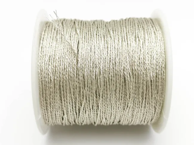 Snur metalic poliester impletit pentru broderie 0.80mm argintiu (25m)