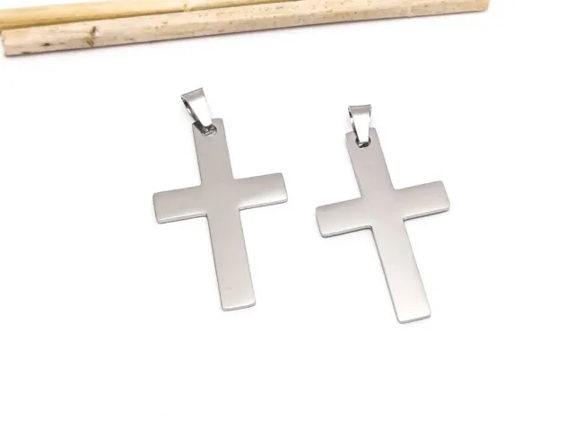 Charm otel inoxidabil 304 cruce 36.5x22x1mm