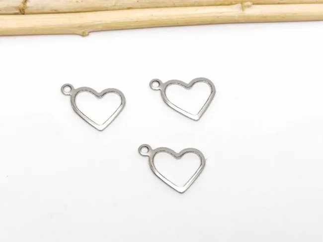 Charm otel inoxidabil 304 inima 14x10x1mm