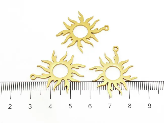 Charm otel inoxidabil 201 auriu placat IP soare 28x24x1.5mm