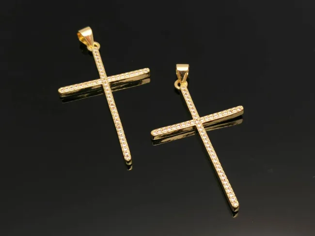 Charm cruce din cubic zirconia auriu 41x24mm