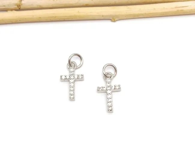 Charm cruce din cubic zirconia argintiu 13x7mm