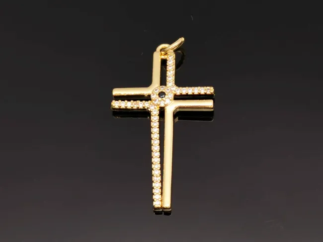 Charm cruce din cubic zirconia auriu 33x19mm