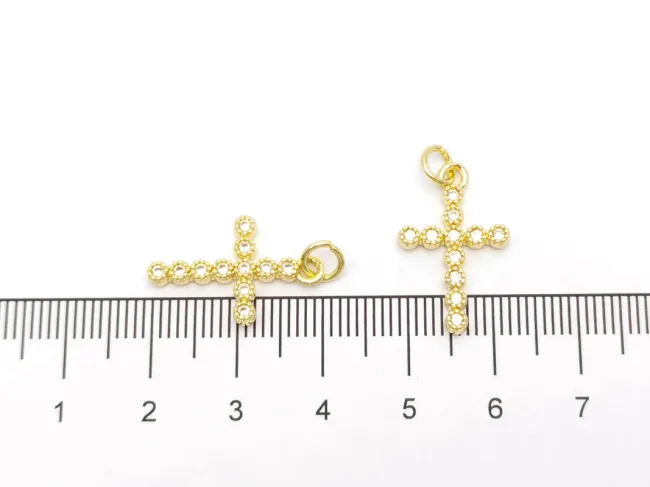 Charm cruce din cubic zirconia auriu 20x13mm