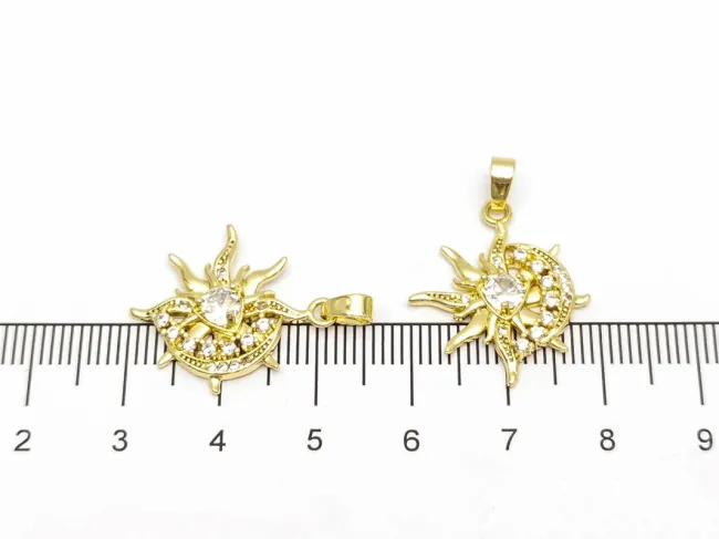 Charm soare si luna din cubic zirconia 22x19mm auriu