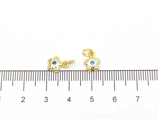 Charm floare din cubic zirconia auriu 9.5x7x2mm marin