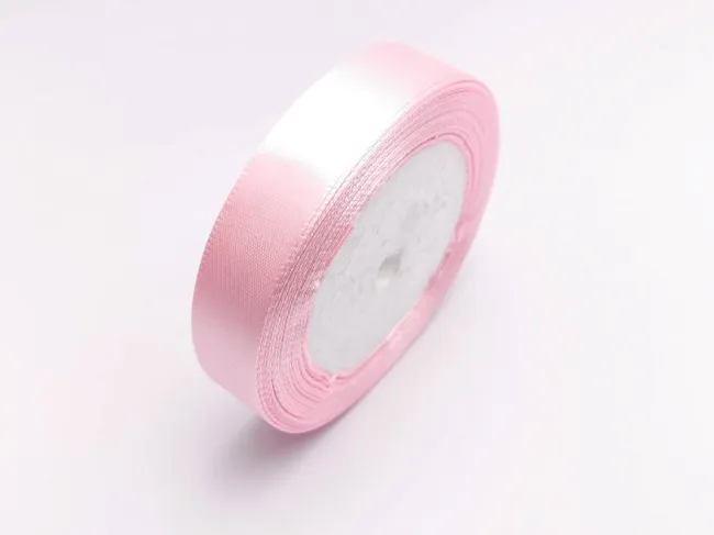 Panglica saten latime 20mm roz (22m)