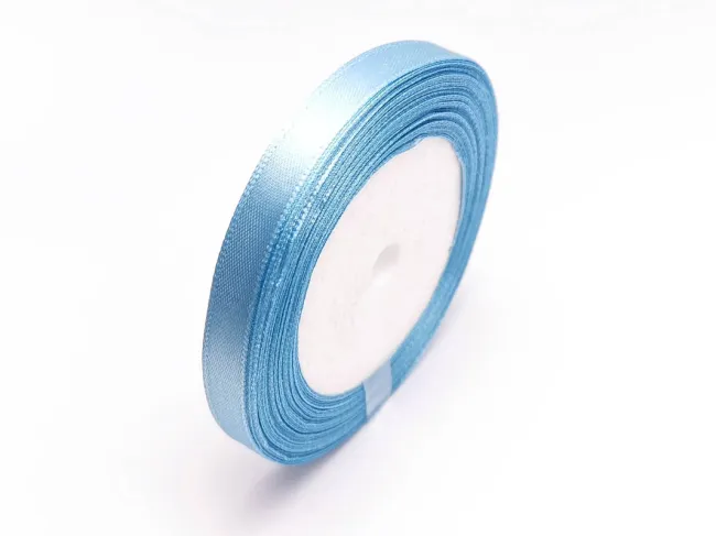 Panglica saten latime 10mm albastru deschis (22m)