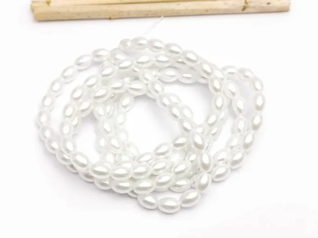 Perle de sticla ovale 6x4mm alb (sirag)