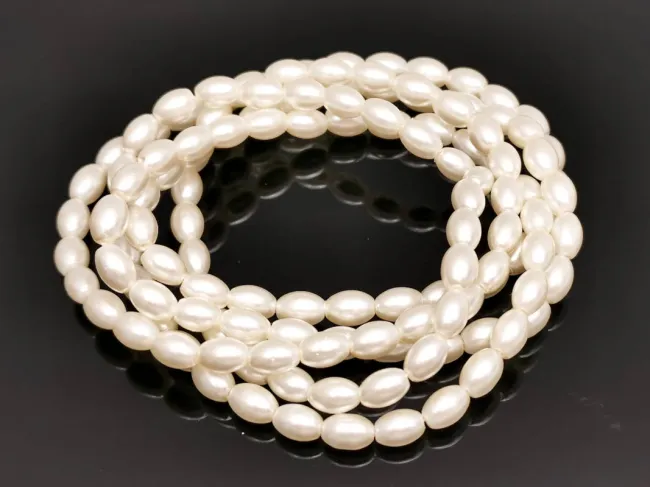 Perle de sticla ovale 6x4mm ivory (sirag)
