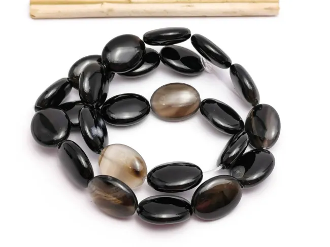 Agate negru oval plat 15x12mm (sirag)