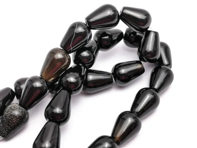 Agate negru picatura 13x10mm (sirag)