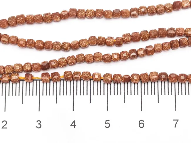Sirag goldstone cub 2.5x2.5mm