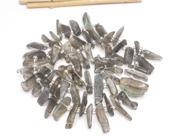 Sirag labradorit chipsuri 22~6x7~4mm