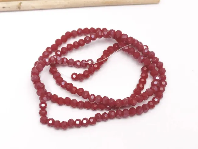 Margele cristal rotund fatetat 3~3.5mm rosu opac inchis lustered (sirag)