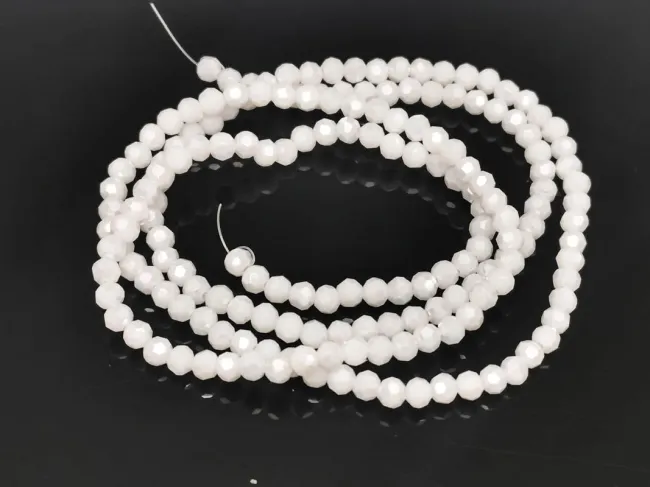 Margele cristal rotund fatetat 3~3.5mm alb opac AB (sirag)