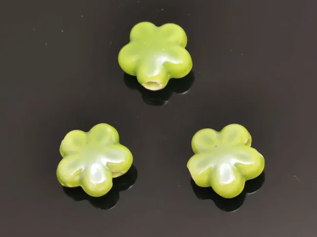 Margele de portelan floare 11.5~11x6mm verde mar