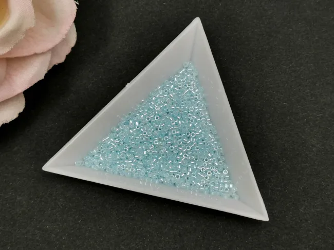 Miyuki delica 11/0 Light Aqua Ceylon (5g)