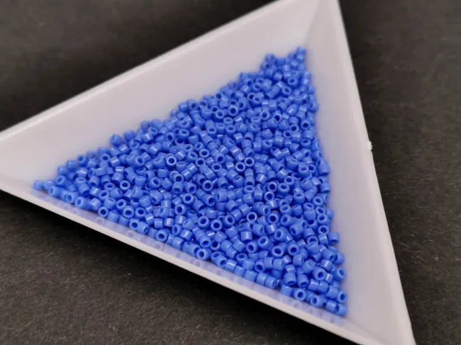 Miyuki delica 11/0 Opaque Light Sapphire (5g)