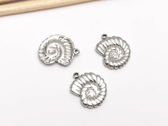 Pandantiv charm scoica din otel inoxidabil 304 - 14x12x2mm