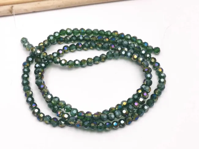 Margele cristal rotund fatetat 3~3.5mm verde padure AB (sirag)