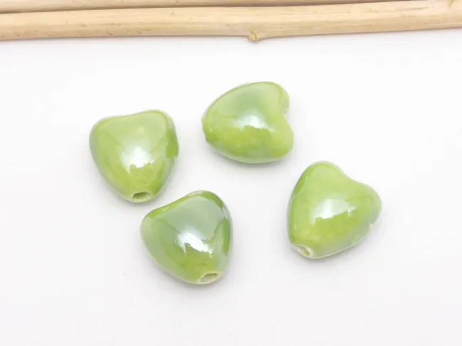 Margele de portelan inima 10x9x7mm verde