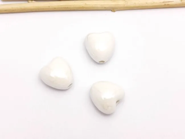 Margele de portelan inima 10x9x7mm alb