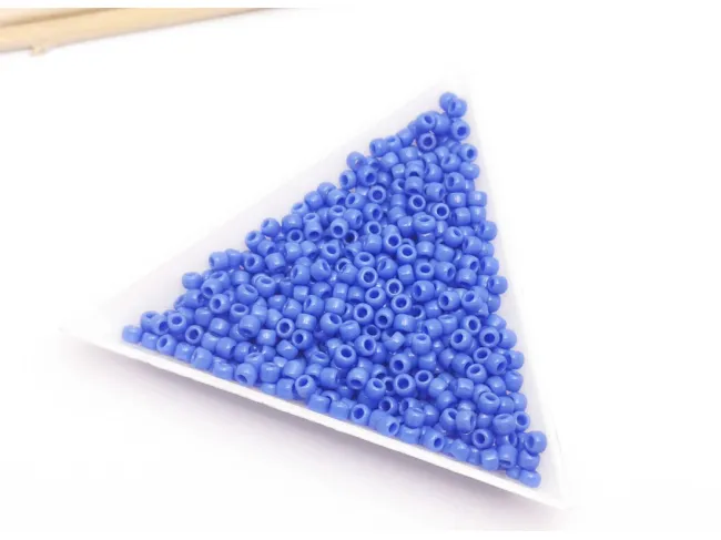 Toho rotunde 8/0 Opaque Periwinkle (5g)