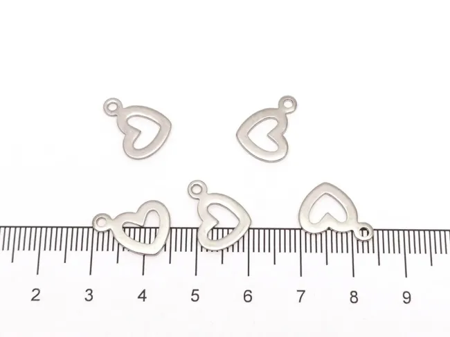 Charm otel inoxidabil 201 inima 14x11mm