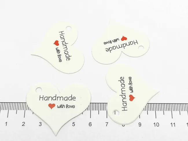 Etichete hartie inima handmade 39x32x0.4mm alb (50buc)