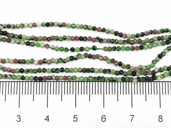 Sirag Ruby zoisite microfatetat 1.8mm