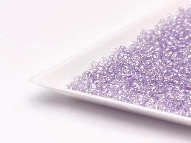 Toho rotunde 11/0 dyed rainbow lavander mist (5g)
