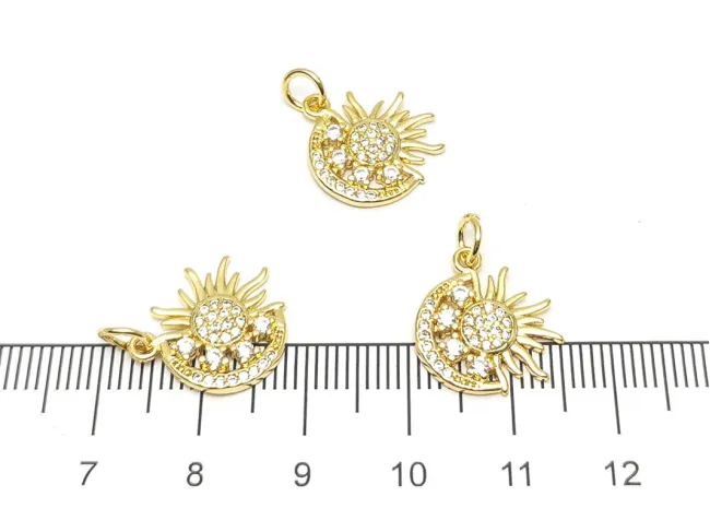Charm soare cu luna din cubic zirconia auriu 16x15mm