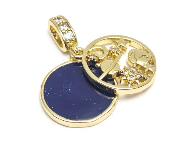 Charm luna si stele din cubic zirconia cu rasina auriu 25x15mm