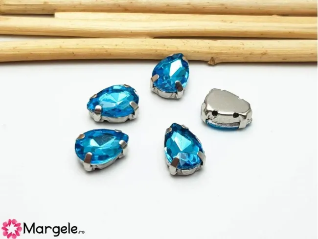 Distantier montee cu rhinestone de cristal 10x8mm capri blue