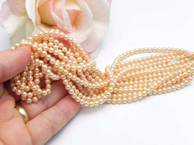 Perle preciosa maxima 4mm peach (1buc)