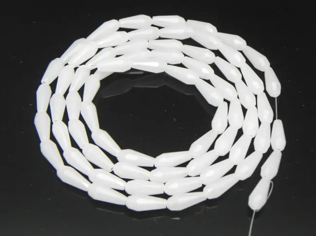 Margele cristal picatura 10x4mm alb opal (sirag)