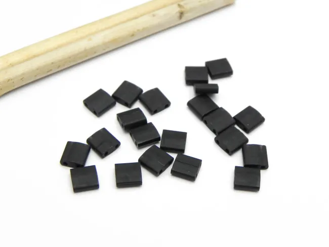 Miyuki Tila Matte Black 5g