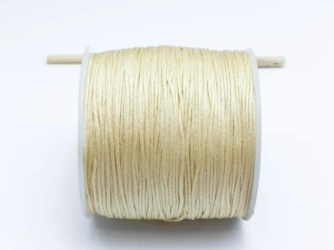 Snur cu nylon pentru bratari 0.8mm almond (10m)