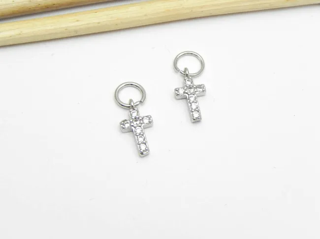 Charm cubic zirconia cruce 9x5mm argintiu (1buc)