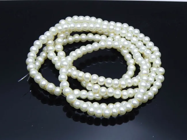 Perle de sticla 3mm ivory deschis (sirag)