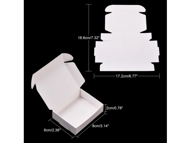 Cutiuta carton pentru bijuterii 8x6x2cm alb