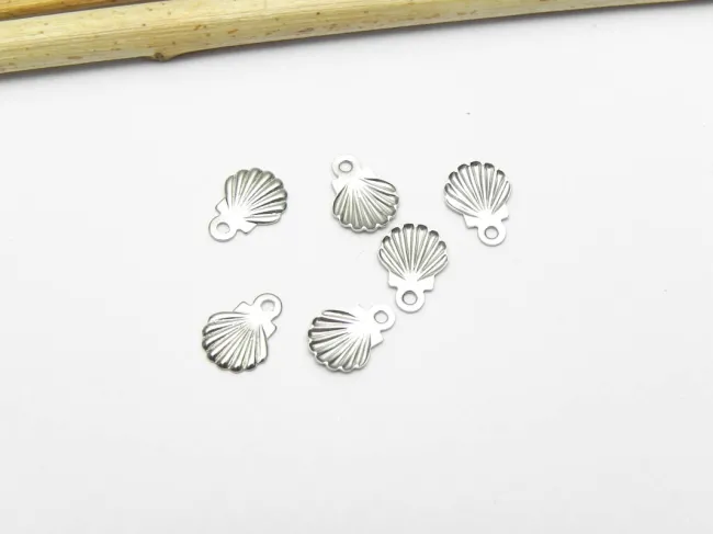 Charm otel inoxidabil 316 hipoalergenic scoica 8x5mm