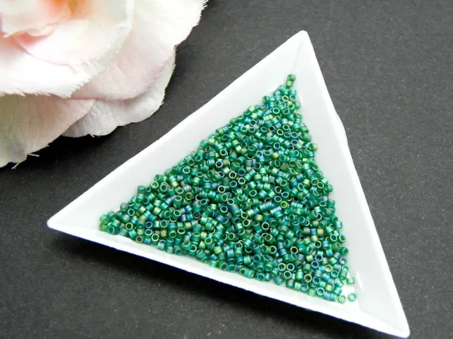 Miyuki delica 11/0 emerald ab matted (5g)