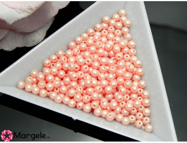 Perle cehia 3mm powder pastel lt peach (10buc)